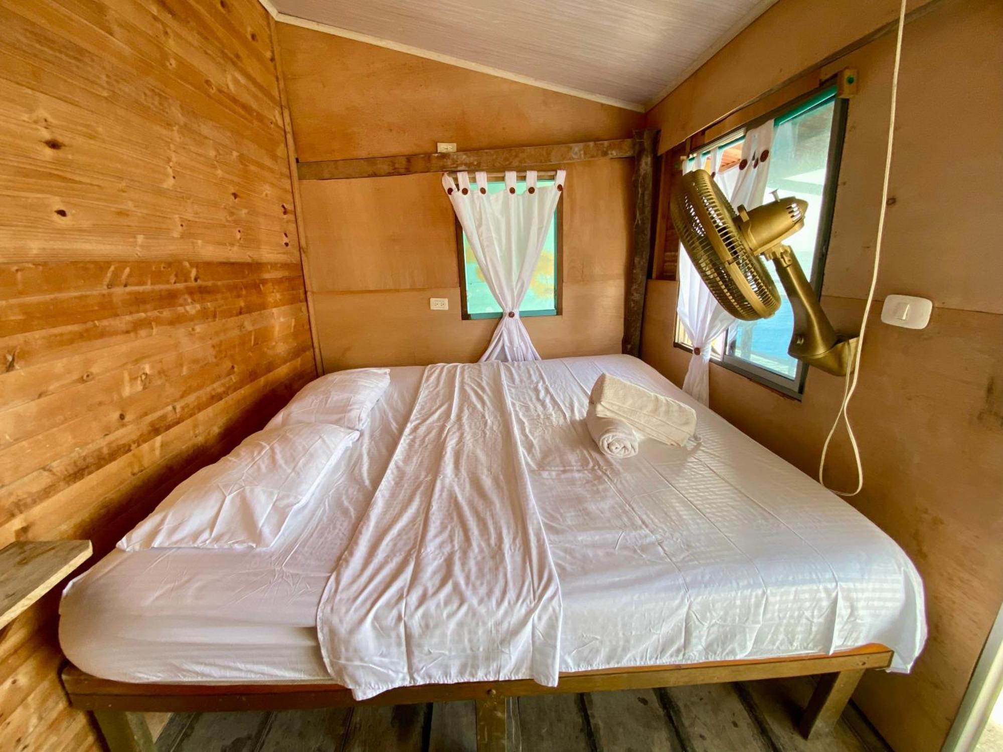 Hostal Estrella De Mar Ilha de Múcura Exterior foto